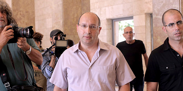 המגעים בין ניסנקורן להנהלת ועובדי מגה יימשיכו במוצ"ש