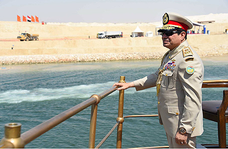 נשיא מצרים א-סיסי חונך את תעלת סואץ החדשה מצרים, צילום: רויטרס