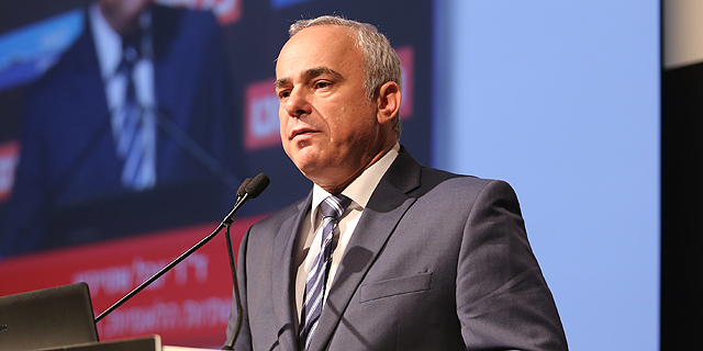 שטייניץ: נציג בקרוב גרסה מרוככת של פסקת היציבות במתווה הגז