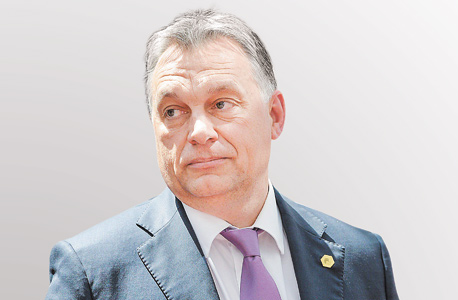ראש ממשלת הונגריה, ויקטור אורבן. להשאיר את הראש מעל המים ראש ממשלת הונגריה, ויקטור אורבן. להשאיר את הראש מעל המים