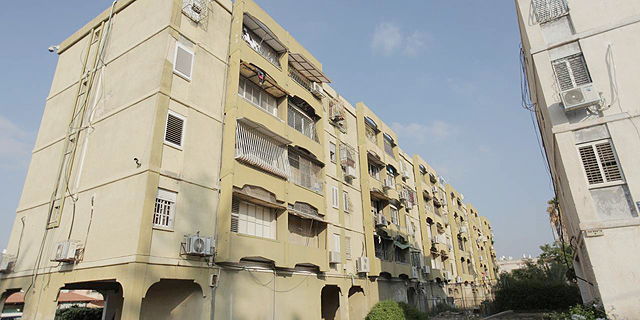"משרד השיכון עקף זכאי דיור ציבורי ערבי באמצעות נוהל גזעני"