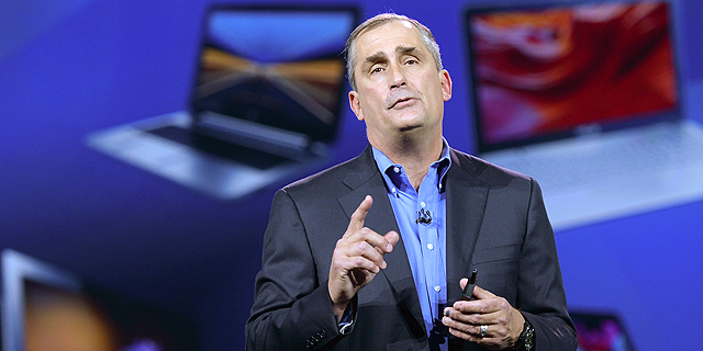 Intel CEO Highlights Autonomous Cars Push in Visit to Israel