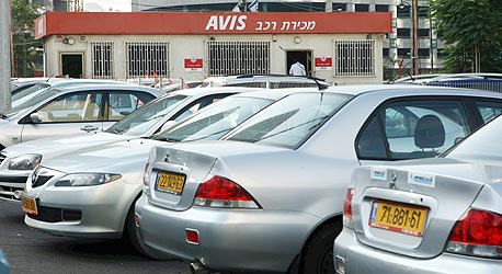 ירידה חדה במחירי השכרת הרכב בספטמבר