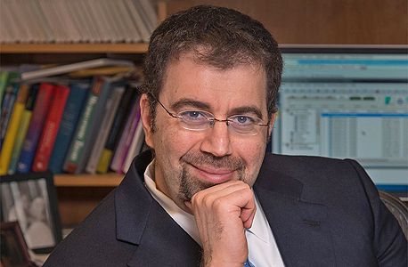 אסמוגלו. "לכל המוסדות שלנו, במערב או בישראל, יש נקודות חולשה. זו סכנה אמיתית" אסמוגלו. "לכל המוסדות שלנו, במערב או בישראל, יש נקודות חולשה. זו סכנה אמיתית"