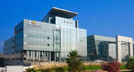 בניין גב ים הרצליה פיתוח