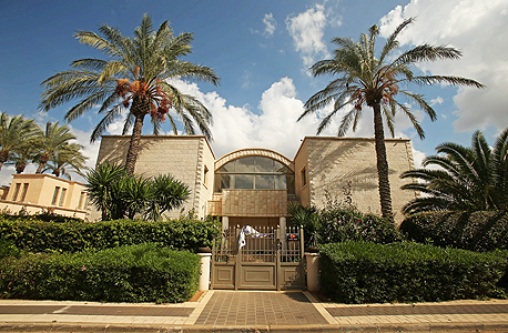 ביתו של מנחם סמדז'ה בקיסריה ביתו של מנחם סמדז'ה בקיסריה