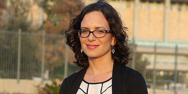 הלוואות חברתיות: יו"ר ועדת הרפורמות דורשת להגן על השחקניות הקטנות