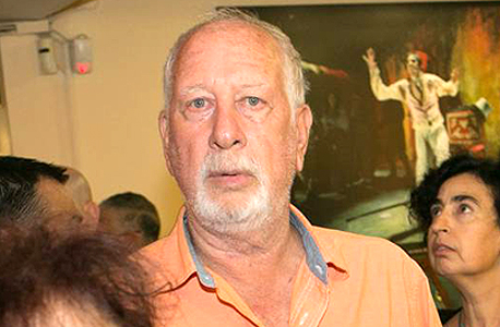 עידו דיסנצ'יק. אל תתקרב אליי עידו דיסנצ'יק. אל תתקרב אליי