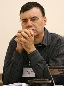 פרופ' אלדור. שותף וחבר הנהלה פרופ' אלדור. שותף וחבר הנהלה