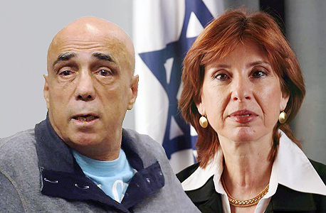 מימין: השופטת דפנה אבניאלי והנאשם איתן חייא. ההליך הפלילי כבר בשלב הסיכומים מימין: השופטת דפנה אבניאלי והנאשם איתן חייא. ההליך הפלילי כבר בשלב הסיכומים