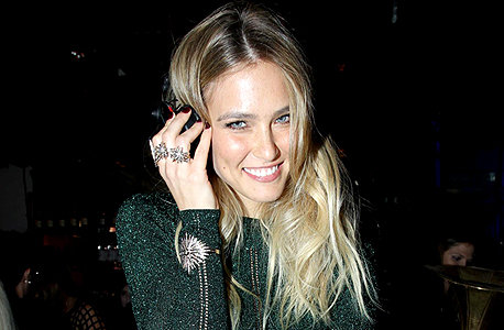 Bar Refaeli gif hunt