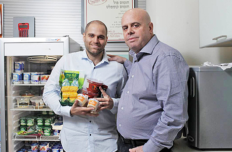 מימין: אלי איצקין ושלומי מזרחי מימין: אלי איצקין ושלומי מזרחי