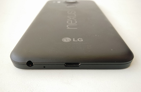 LG נקסוס 5X סמארטפון אנדרואיד, צילום: רפאל קאהאן