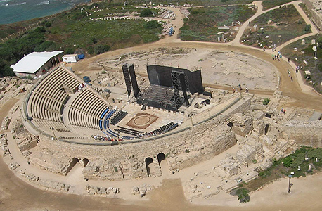 האמפיתאטרון בקיסריה האמפיתאטרון בקיסריה