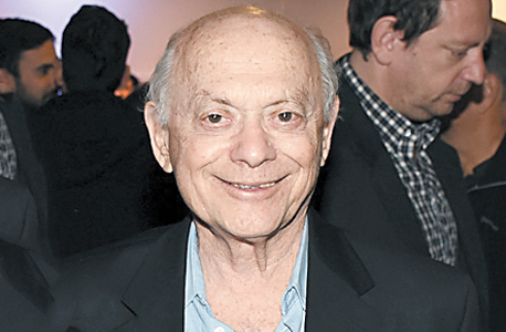 יוסי גרוס. מי ירצה עכשיו להיות דירקטור? יוסי גרוס. מי ירצה עכשיו להיות דירקטור?