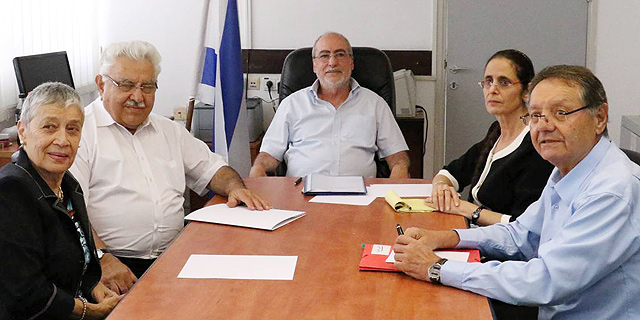 אפילו גרוניס לא בלם את מינוי מנדלבליט