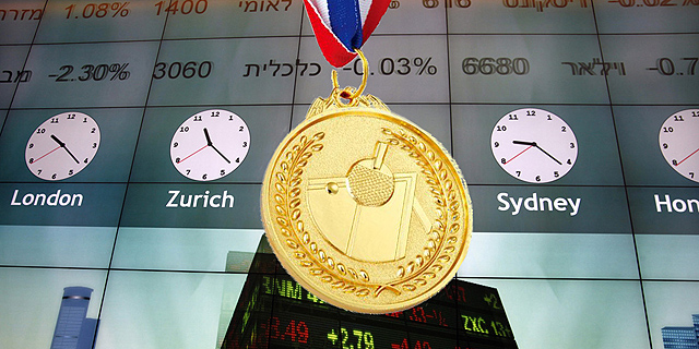 הבורסה נפרדה מ-2017: השווי של דלק נחתך ברבע, שופרסל טיפסה לפסגה