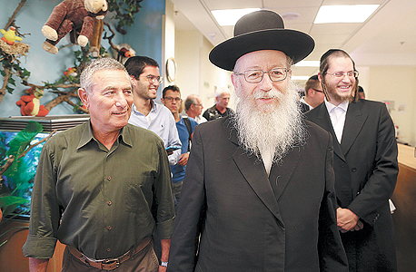 ליצמן בביקור במעון לילדים עם צרכים מיוחדים ליצמן בביקור במעון לילדים עם צרכים מיוחדים