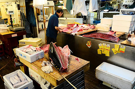 שוק הדגים בטוקיו. כ-90 אלף מסעדות, צילום: Dariusz Jemielniak