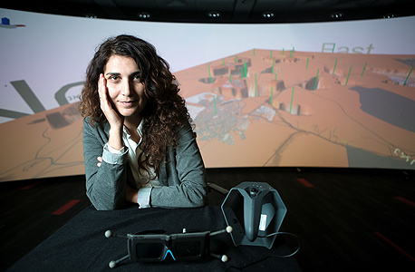 ד"ר מירב אהרון־גוטמן. "כשמשלבים את הסוציו־אקונומי במפה, המתכננים לא יוכלו להמשיך להתעלם. זה יכריח אותם להתמודד עם זה ולתת מענה" ד"ר מירב אהרון־גוטמן. "כשמשלבים את הסוציו־אקונומי במפה, המתכננים לא יוכלו להמשיך להתעלם. זה יכריח אותם להתמודד עם זה ולתת מענה"
