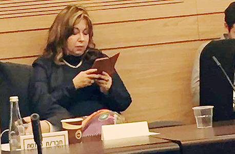 רבקה פאלוך בוועדת הכספים רבקה פאלוך בוועדת הכספים