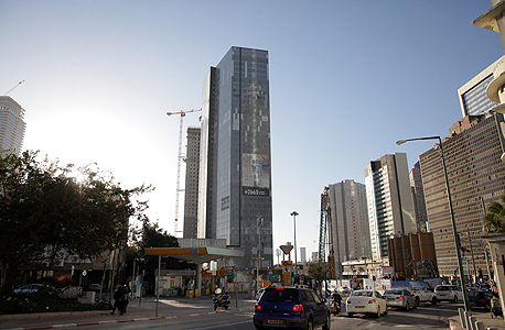 מגדל המשרדים אמות אטריום בסמוך לצומת עלית ברמת גן מגדל המשרדים אמות אטריום בסמוך לצומת עלית ברמת גן