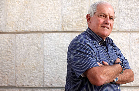 חיים כץ. "אמא שלי תמיד אמרה: 'יש מצליחים ויש מסבירים. מי שמצליח לא צריך להסביר'. אני לא רוצה להיות בצד המסביר" חיים כץ. "אמא שלי תמיד אמרה: 'יש מצליחים ויש מסבירים. מי שמצליח לא צריך להסביר'. אני לא רוצה להיות בצד המסביר"