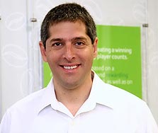 הפתעה בשוק המזון: ציון בלס מונה למנכ"ל שטראוס ישראל