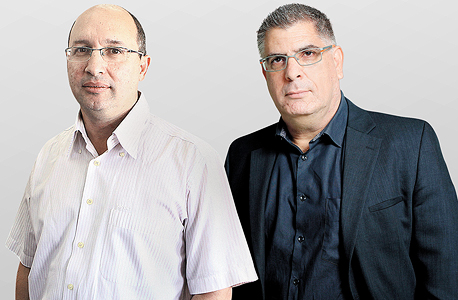 מימין: נאמן מגה רו"ח גבי טרבלסי ויו"ר ההסתדרות אבי ניסנקורן מימין: נאמן מגה רו"ח גבי טרבלסי ויו"ר ההסתדרות אבי ניסנקורן