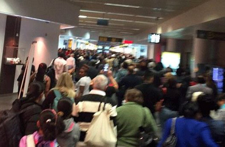 נוסעים פיצוץ פיגוע נמל תעופה שדה תעופה בריסל בלגיה, צילום: twitter