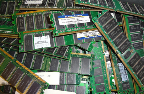 Computer chips are the new oil. Photo: Pixabay