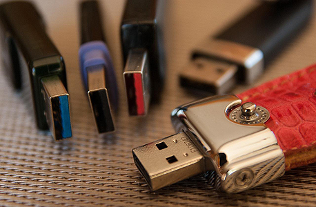 כבלי USB כבלי USB