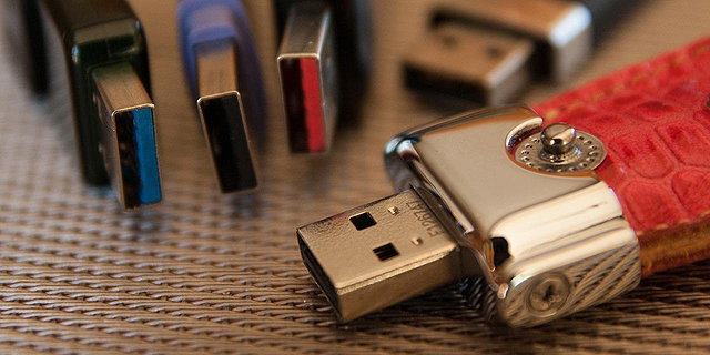 אמזון יוצאת למלחמה בכבלי USB-C מאיכות ירודה