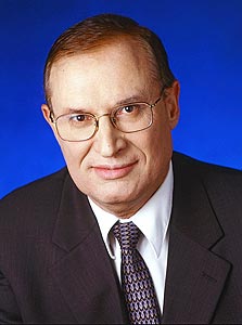 אריה סקופ. "עצם נתינת המחשב זה ביעור הבערות" אריה סקופ. "עצם נתינת המחשב זה ביעור הבערות"