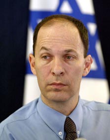 אורי יוגב. "יש בעיה לתת משאב מוגבל למגזר פרטי" אורי יוגב. "יש בעיה לתת משאב מוגבל למגזר פרטי"