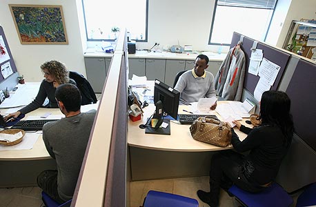 מובטלים בלשכת התעסוקה (ארכיון), צילום: שאול גולן