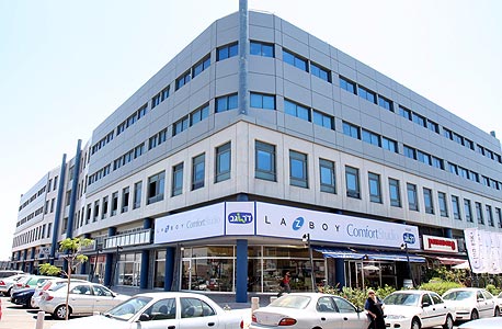 בניין קומפס בנתניה בניין קומפס בנתניה