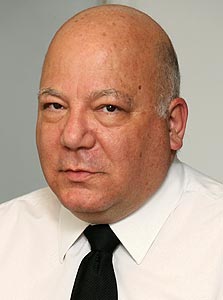 משה גל. מתחשב בעמדת הלשכה משה גל. מתחשב בעמדת הלשכה