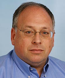 בארי טאף: "חשוב להדגיש שהשקעותינו בנכסים הן בחו"ל, כי כשאתה אומר אג"ח קונצרניות עוד יחשבו שבנק ישראל משקיע באי.די.בי או משהו כזה" בארי טאף: "חשוב להדגיש שהשקעותינו בנכסים הן בחו"ל, כי כשאתה אומר אג"ח קונצרניות עוד יחשבו שבנק ישראל משקיע באי.די.בי או משהו כזה"