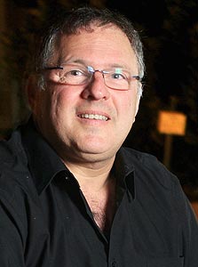 ד"ר אודי פרישמן. "הרבה עובדים יצאו לחופשות מחלה על חשבון המעביד" ד"ר אודי פרישמן. "הרבה עובדים יצאו לחופשות מחלה על חשבון המעביד"