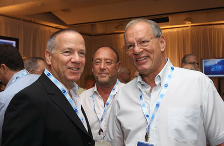 שלמה רודב ועמיקם כהן שלמה רודב ועמיקם כהן