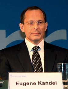 ראש המועצה הלאומית לכלכלה ויוזם התוכנית, יוג'ין קנדל ראש המועצה הלאומית לכלכלה ויוזם התוכנית, יוג'ין קנדל