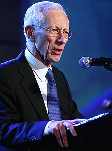 סטנלי פישר. שמח על ההכרה בהישגי המשק סטנלי פישר. שמח על ההכרה בהישגי המשק