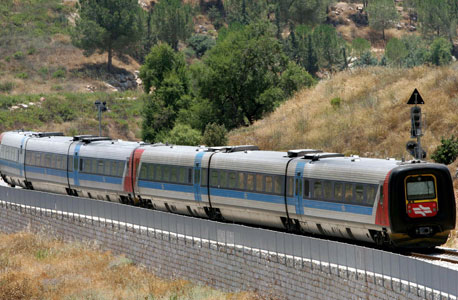 רכבת ישראל, צילום: אלכס קולומויסקי   