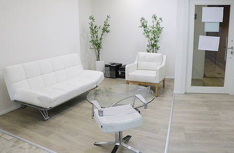 ענבל אור מכירה ב משרד אור סיטי, צילום: שאול גולן