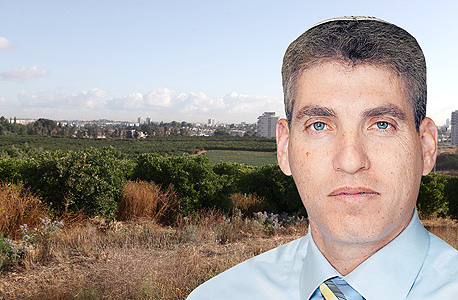 מפרק "אדמה" עו"ד חגי אולמן מפרק "אדמה" עו"ד חגי אולמן