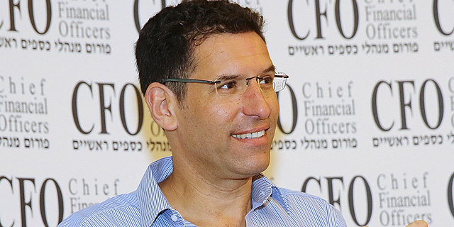 נורת אזהרה? שני סמנכ"לי כספים בבזק עזבו בשנה וחצי