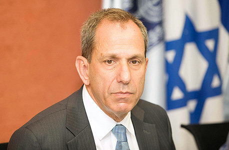 שמואל האוזר שמואל האוזר