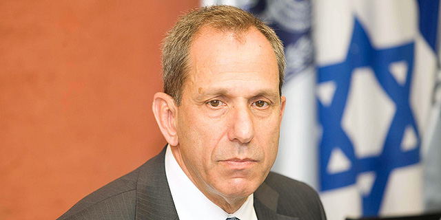 המלצה: להקים בורסה לחברות קטנות עם רגולציה מופחתת