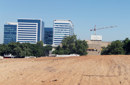 מתחם המשרדים באזור התעשייה בחולון מתחם המשרדים באזור התעשייה בחולון